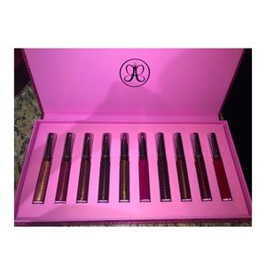 Anastasia Beverly Hills liquid lipstick set